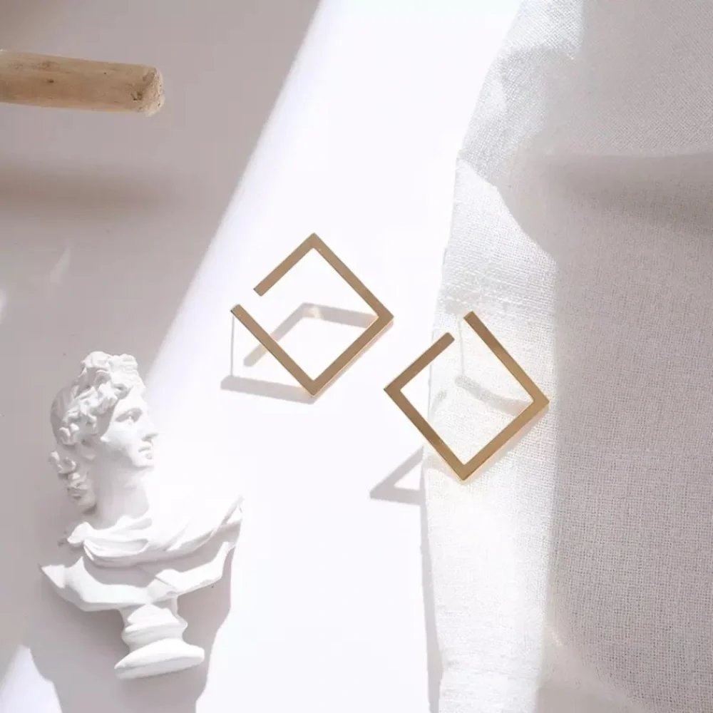 “Inclined” Square Geometric Retro Unique Minimalist Simple Stud Earrings - Picture 5 of 11